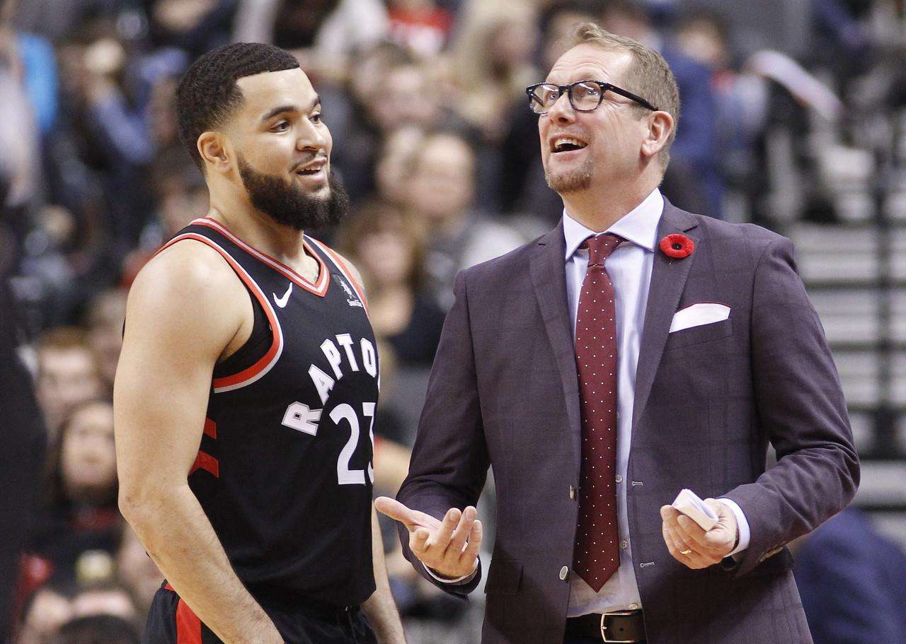 手正以更快 手正以更快